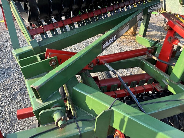 2002-brillion-x108-image-37