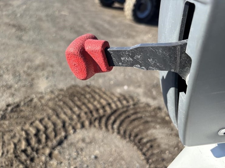 2022-bobcat-e10e-hydraulic-excavator-image-31