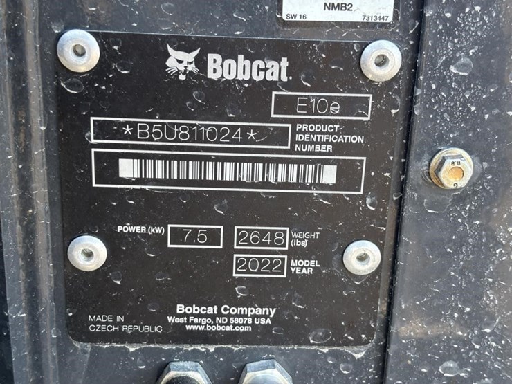 2022-bobcat-e10e-hydraulic-excavator-image-48