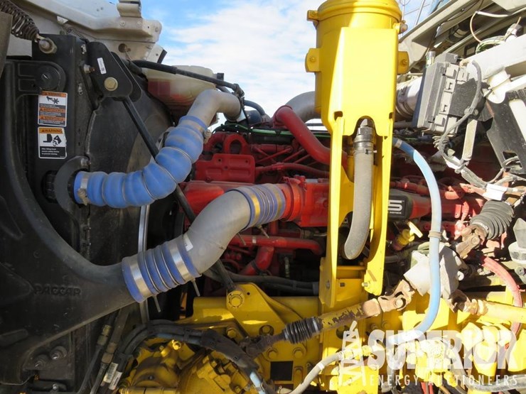 2018-kenworth-t800-image-5