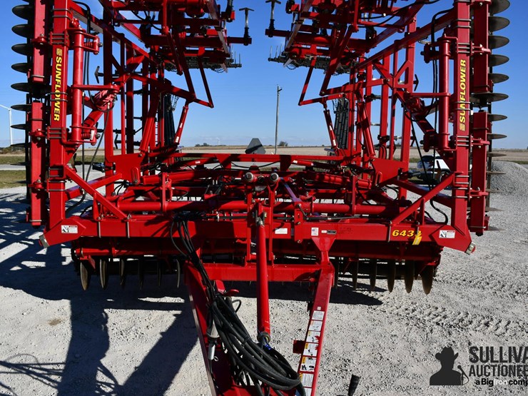 2010-sunflower-6433-43-image-10