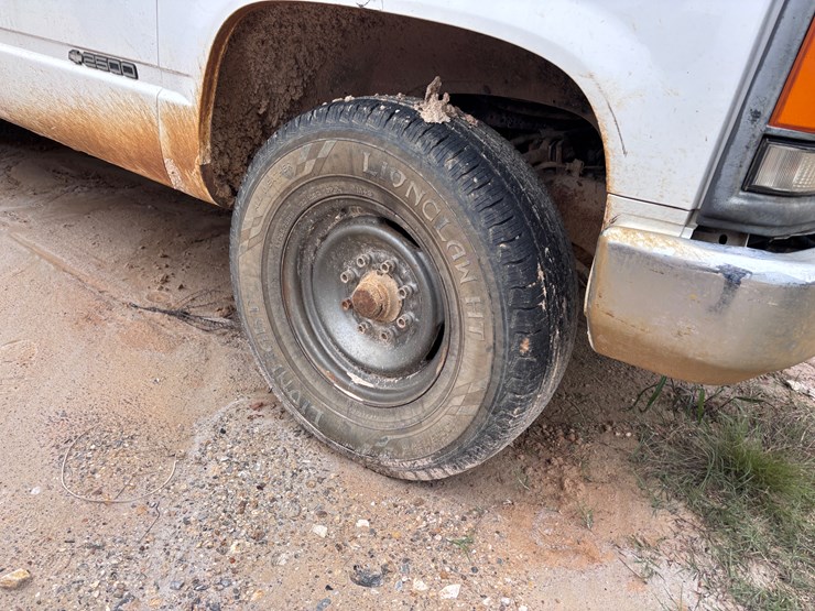 chevrolet-2500-image-21