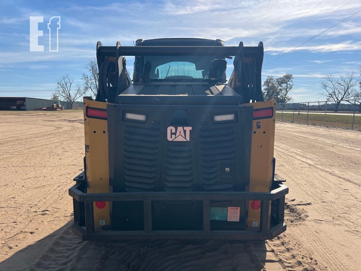 caterpillar-255-image-3