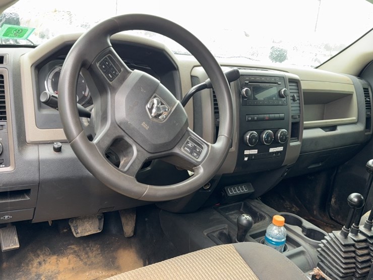 dodge-ram-5500-image-19