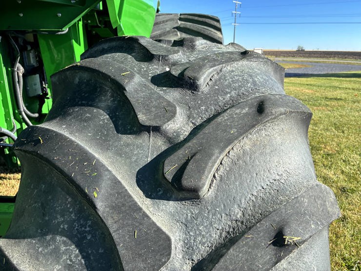 john-deere-s680-image-37