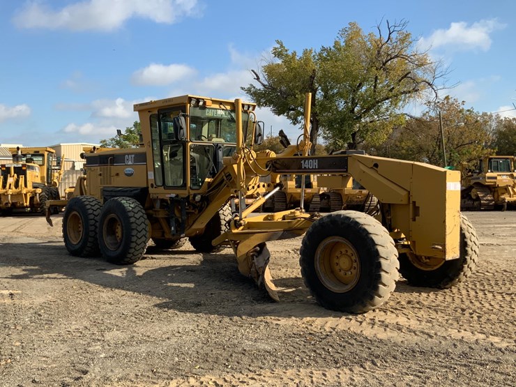 caterpillar-140h-vhp-image-3