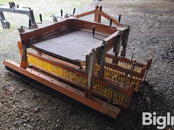 sisis-quadraplay-72"-ballfield-groomer/conditioner-image-5