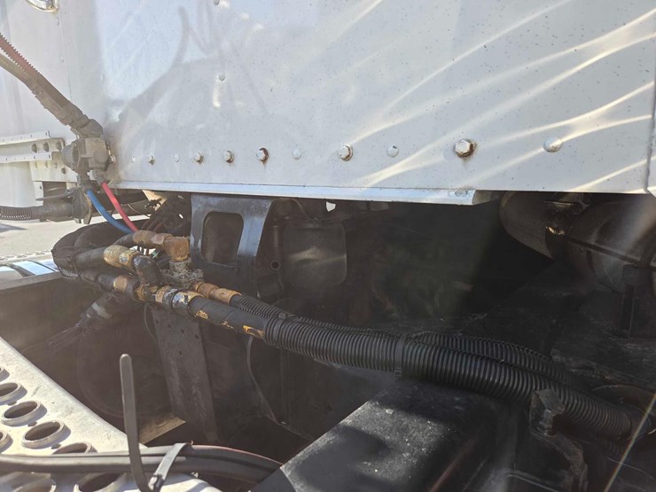 kenworth-t800-image-29