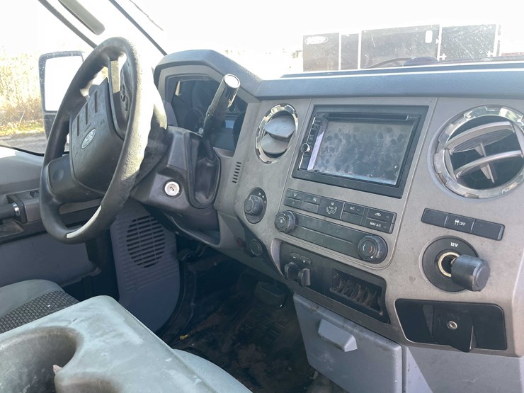 ford-f250-xlt-image-61