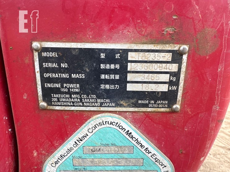 takeuchi-tb235-2-image-25