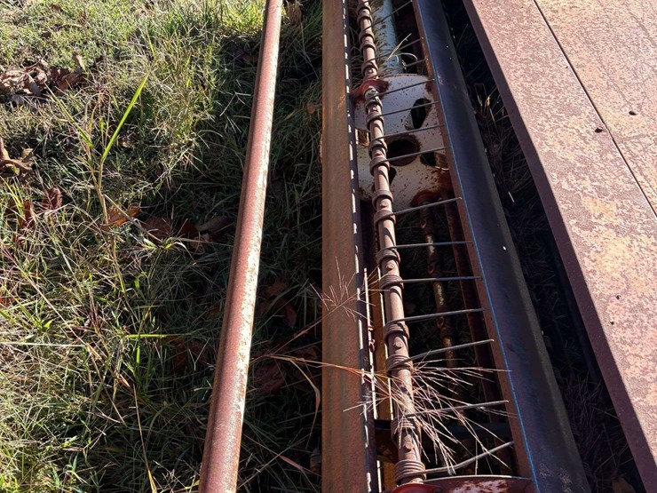 hesston-pt10-image-11