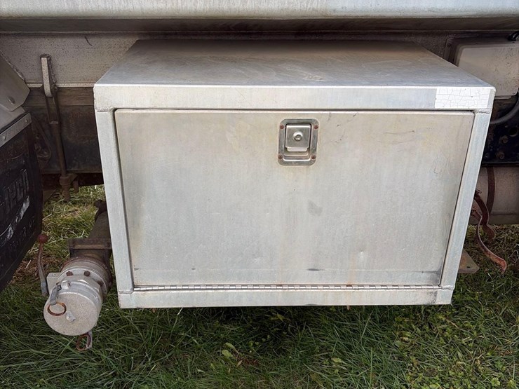 international-s1900-image-12