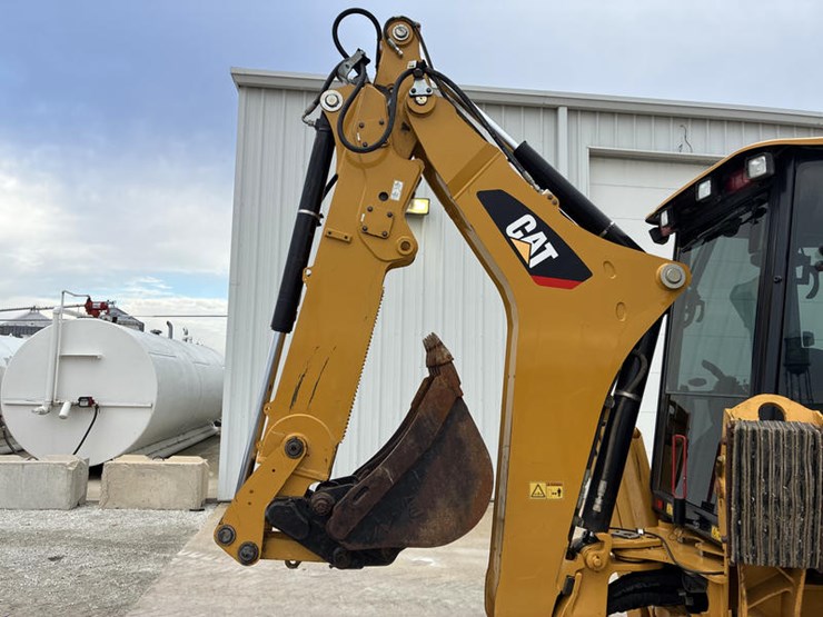 caterpillar-415f2-image-30