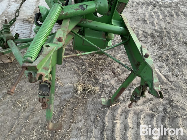 john-deere-38-image-9