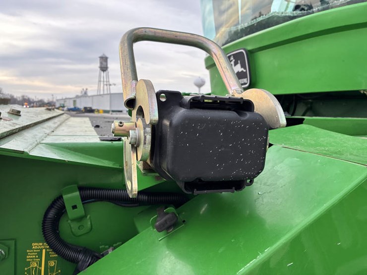 john-deere-9550-image-25