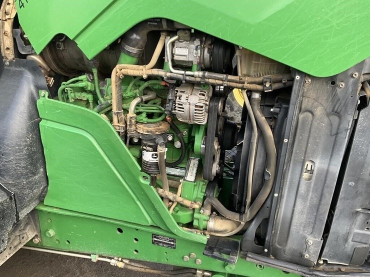 john-deere-6125m-image-11