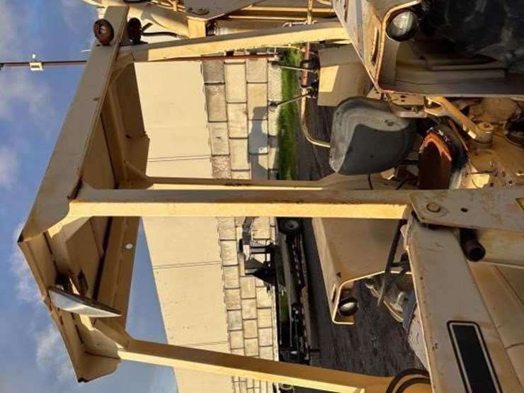 1975-ford-445a-image-28