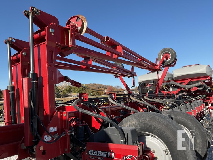 case-ih-1250-image-52