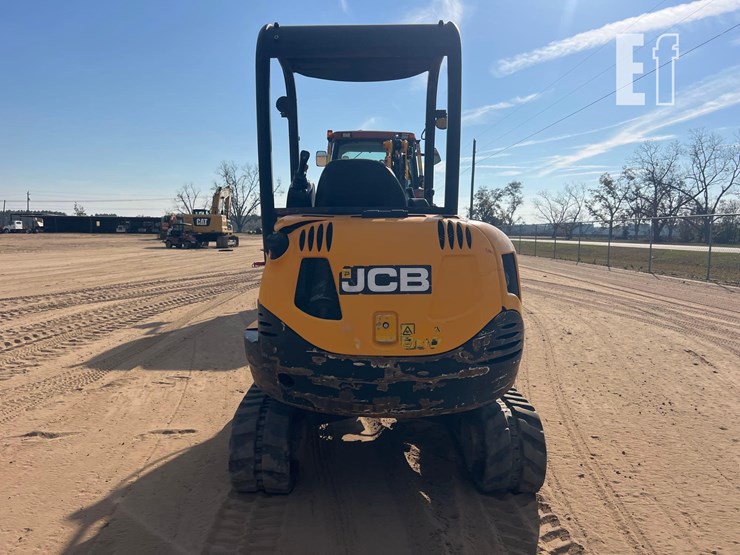 jcb-8029cts-image-3