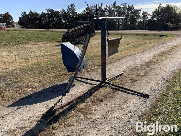 lewis-cattle-oiler-image-5