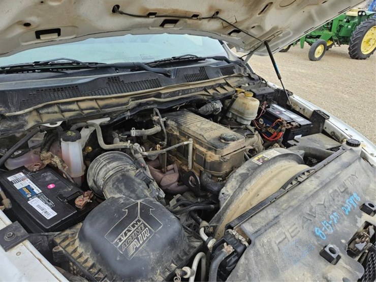 dodge-ram-5500-image-11