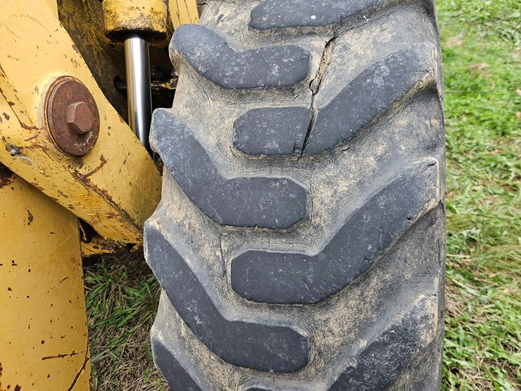 caterpillar-920-image-52