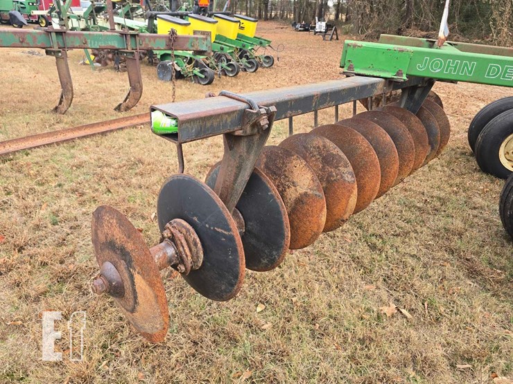 john-deere-630-image-10