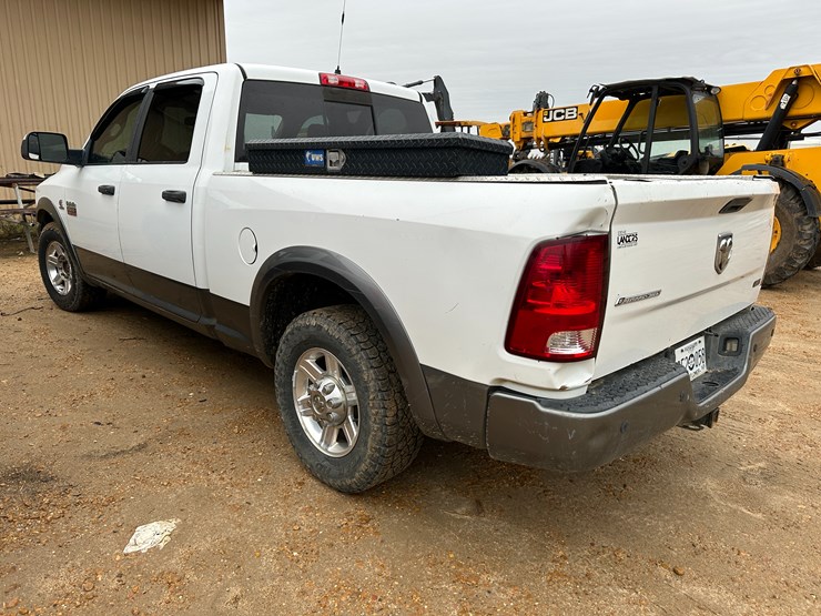 dodge-ram-2500-image-3