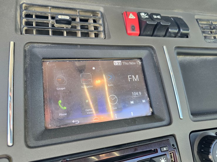 kenworth-t880-image-98