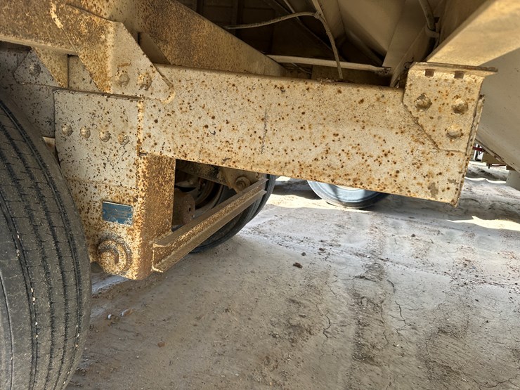 timpte-hopper-bottom-image-49