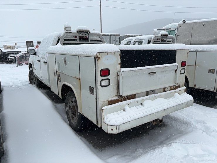 2016-chevrolet-2500hd-image-7