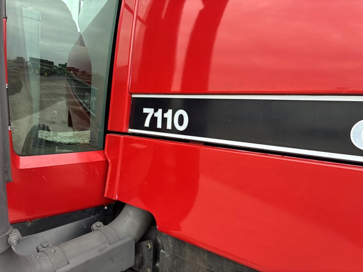 case-ih-7110-image-19