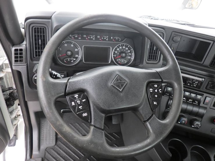 2019-international-lt-image-18