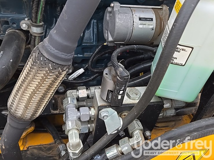 2023-jcb-ct260-120-image-34