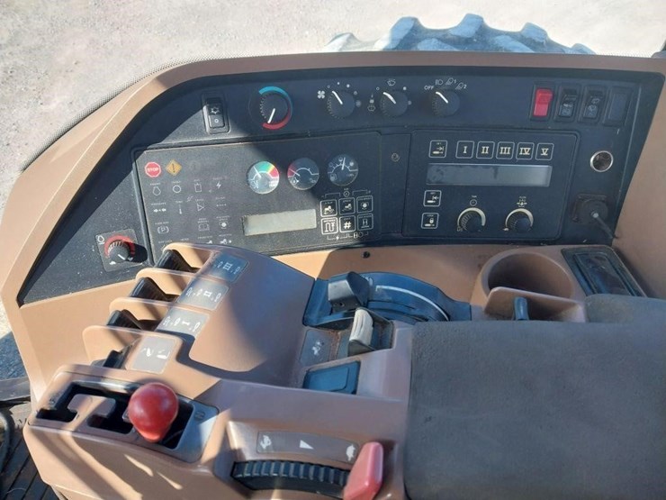 john-deere-8200-image-18