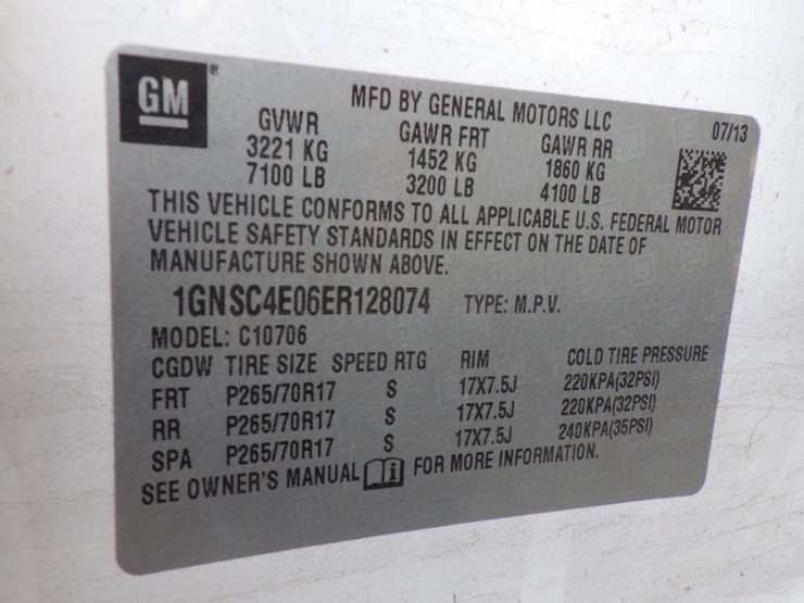 2014-chevrolet-tahoe-image-15