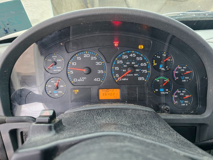 international-durastar-4300-image-55