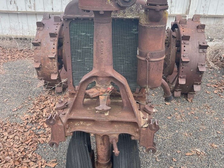 international-f20-image-3