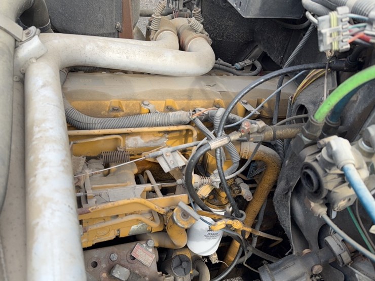 1996-caterpillar-3116-image-26