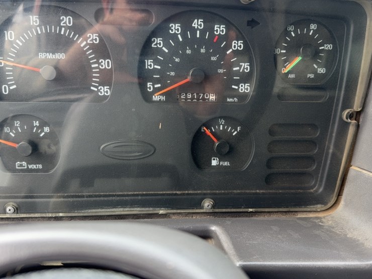 caterpillar-10-image-21