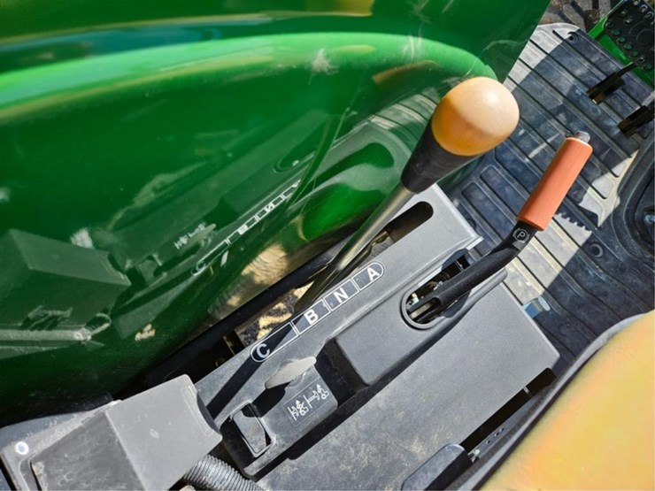 #3087-•-john-deere-4066-4x4-tractor,-h180-loader-image-83