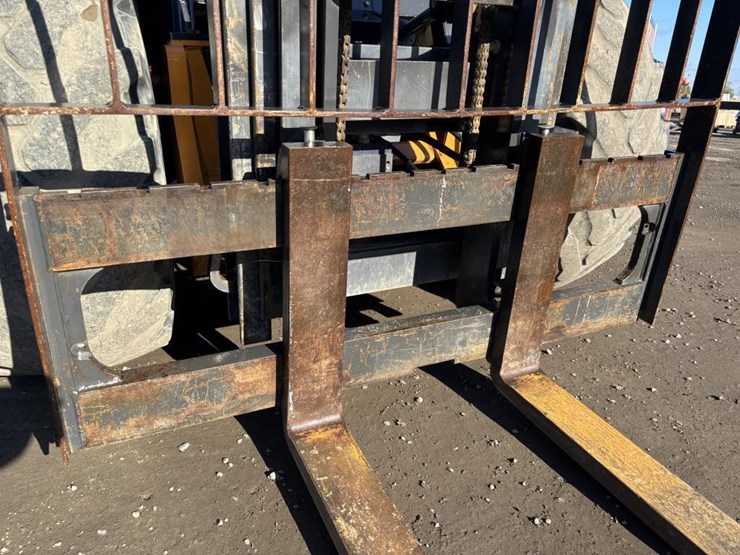 2017-case-586h-image-11