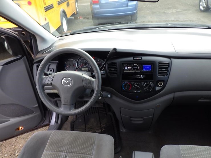 2005-mazda-mpv-image-9