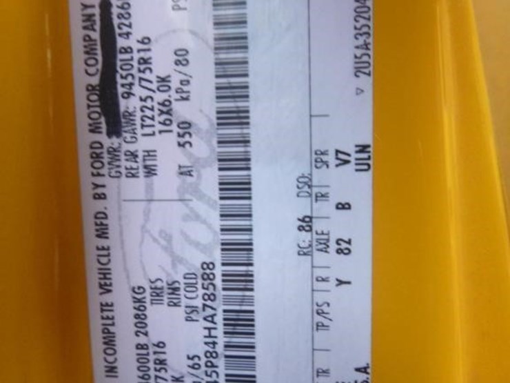 2004-ford-e450-image-19