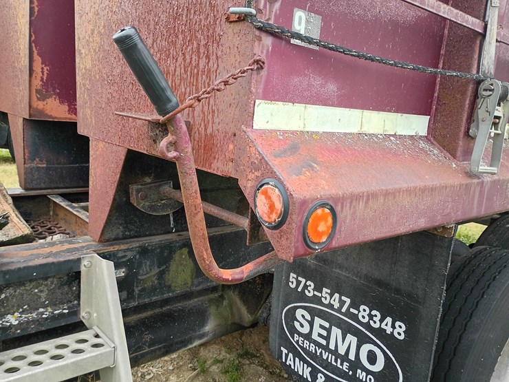 1973-homemade-dump-trailer-image-18