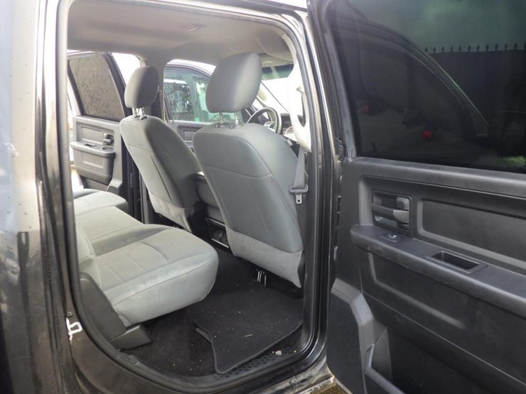 2018-dodge-1500-image-8