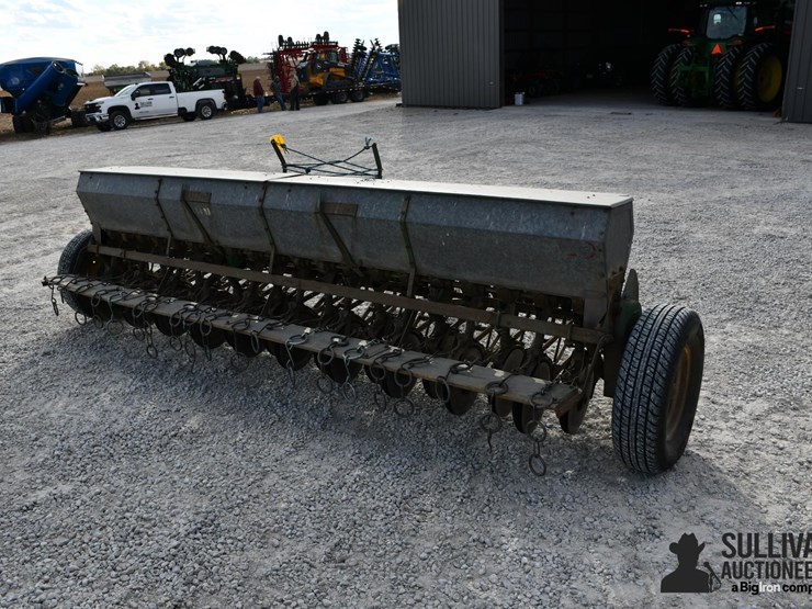 john-deere-b-image-5