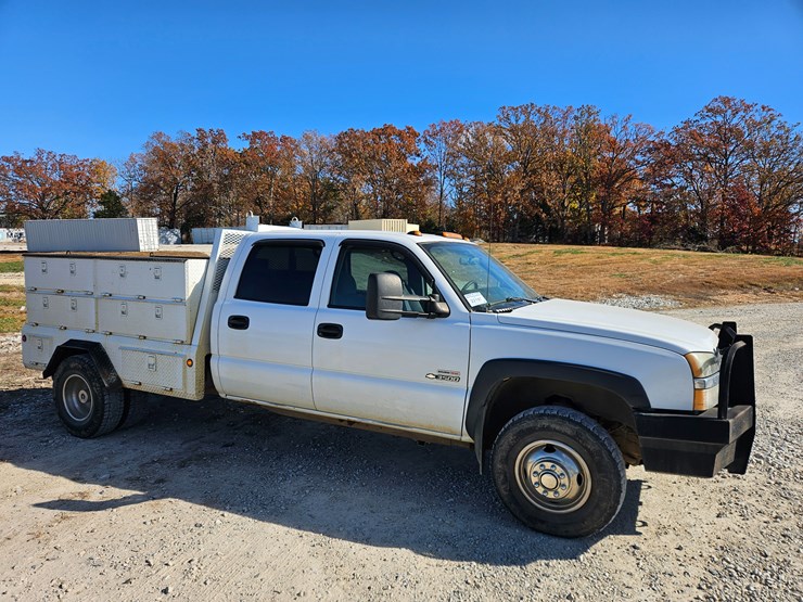 chevrolet-silverado-3500-image-22