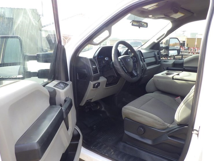 2017-ford-f250-image-5