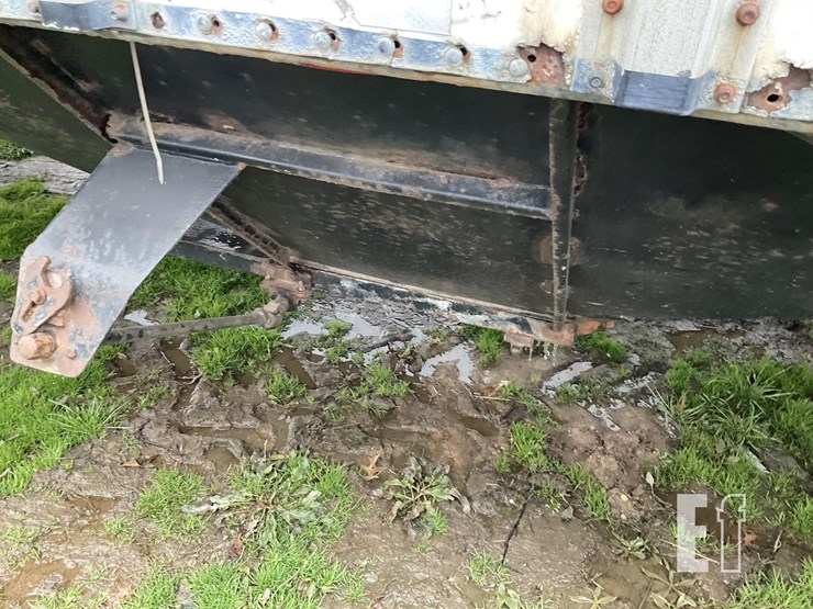 merritt-40-ft-image-8